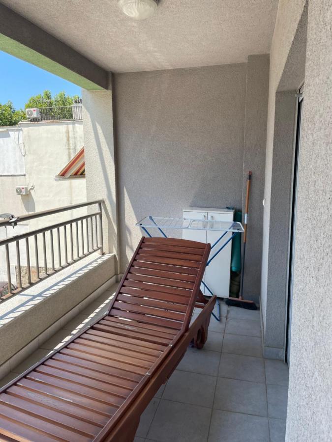 Seaview Apartment Bar Luaran gambar